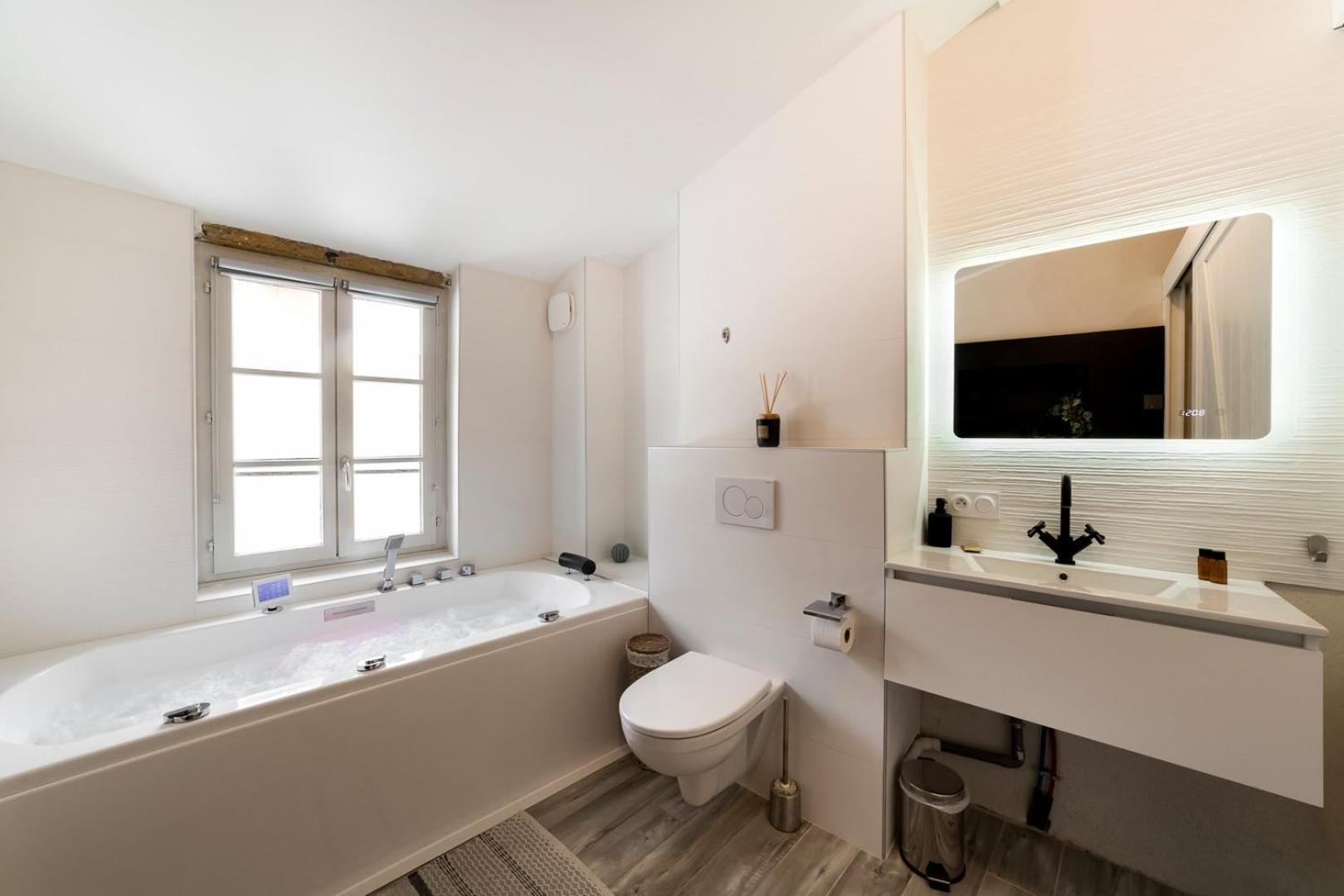 Sky'Room - Jacuzzi & Vue - Vieux Lyon Zewnętrze zdjęcie